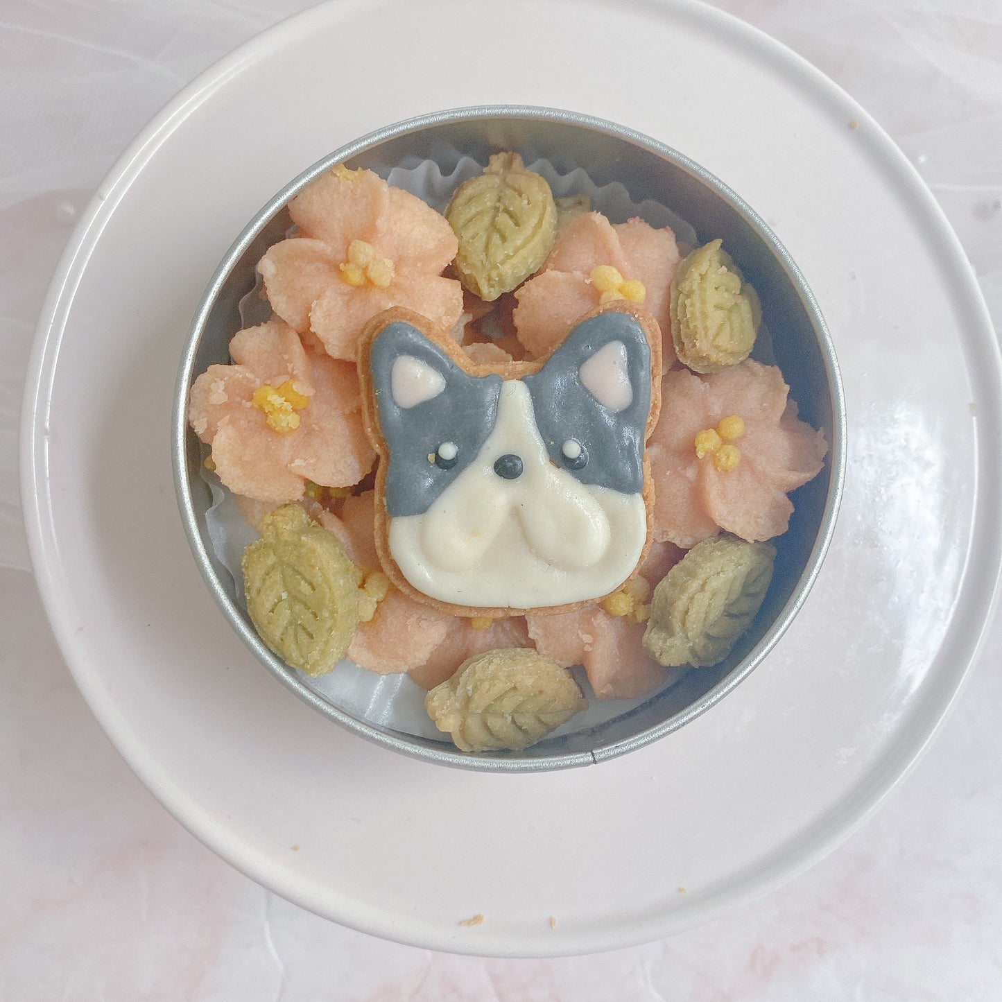 うちの子クッキー缶 お花畑