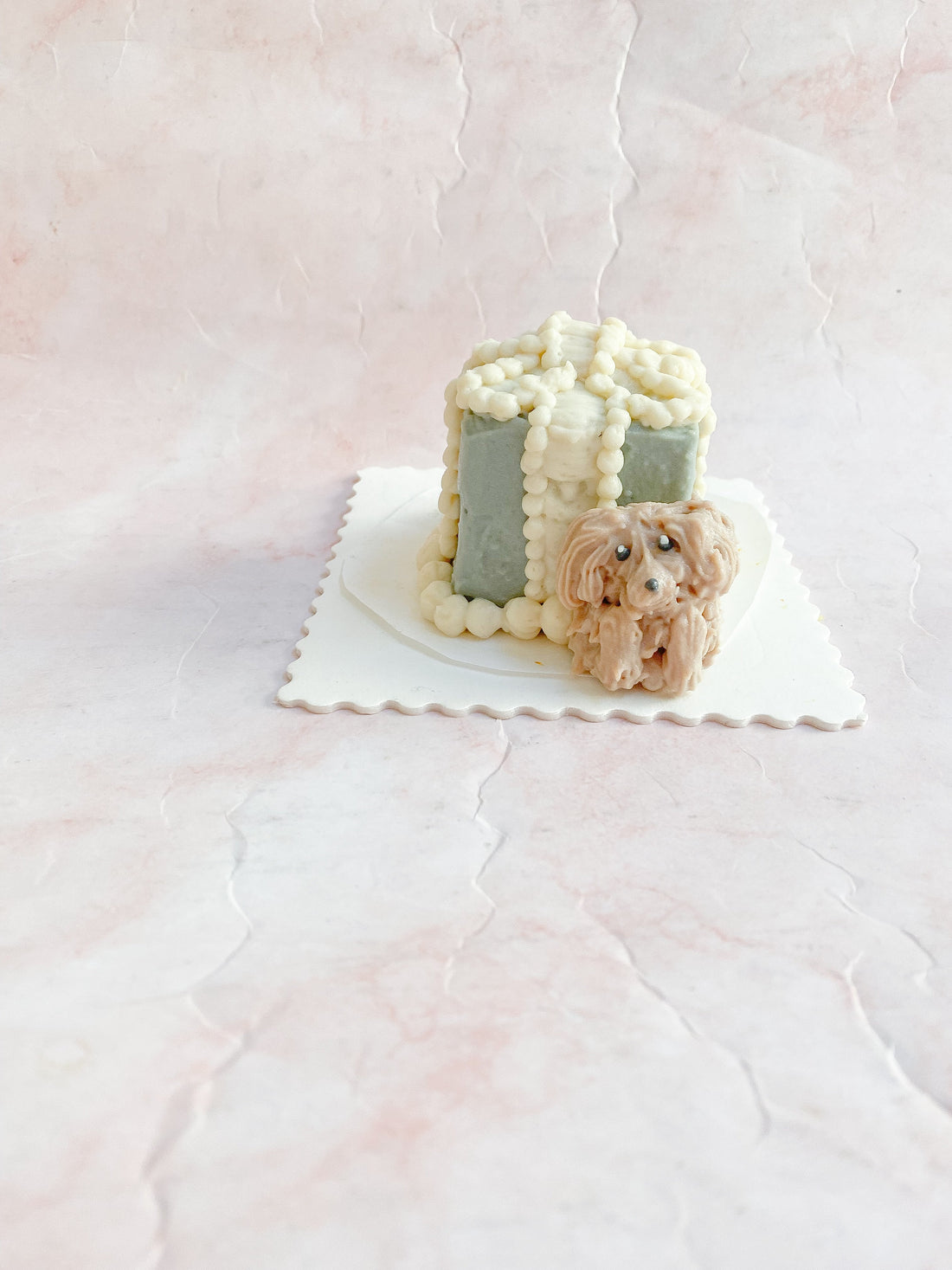 犬用プレゼントケーキ