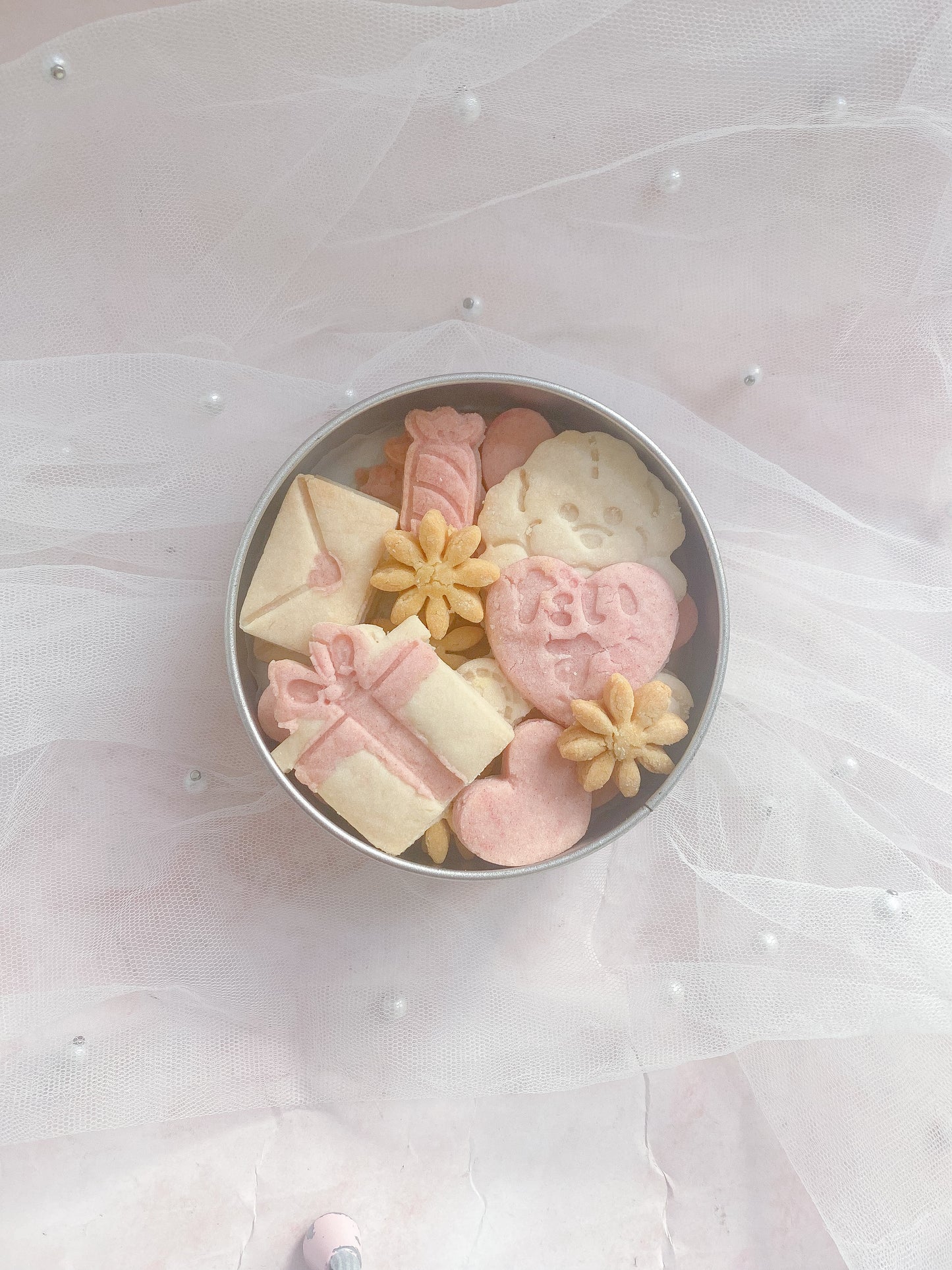 犬用クッキー缶バレンタイン